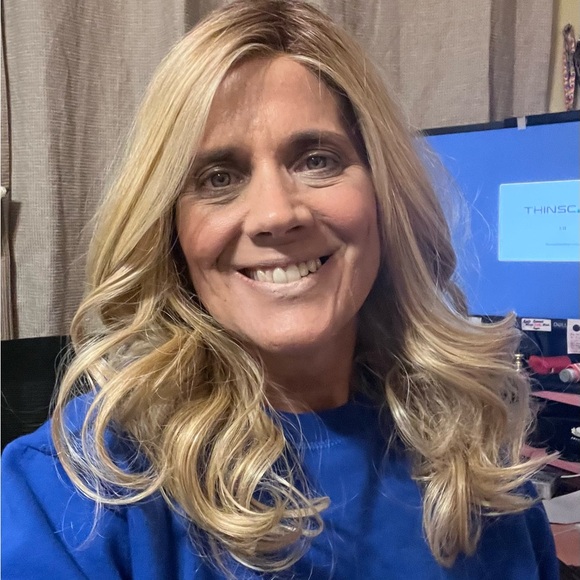 Belle Tress Spyhouse in Butterbeer Blonde - Picture 4 of 5